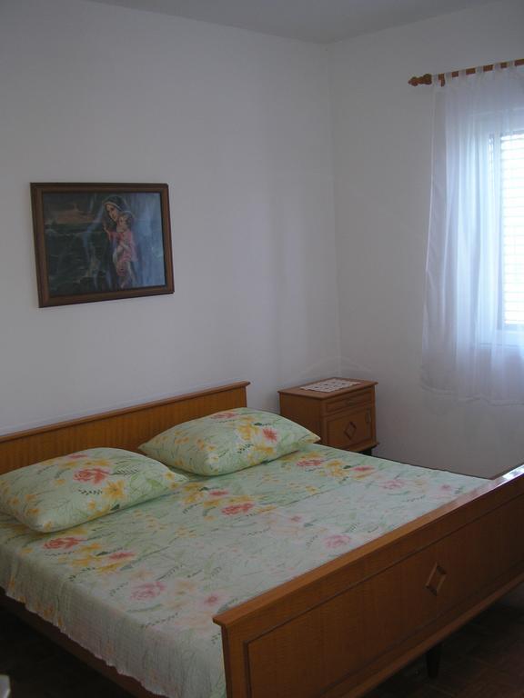 Apartments Ajka Tisno Chambre photo